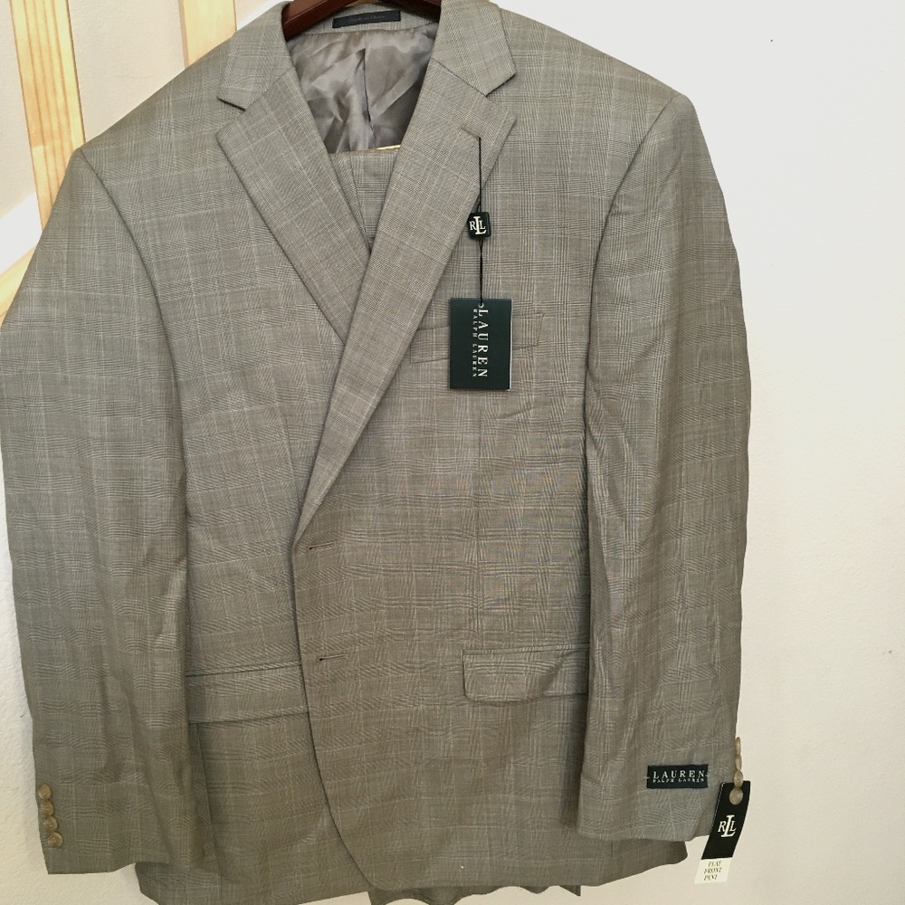 Brand new men’s suit